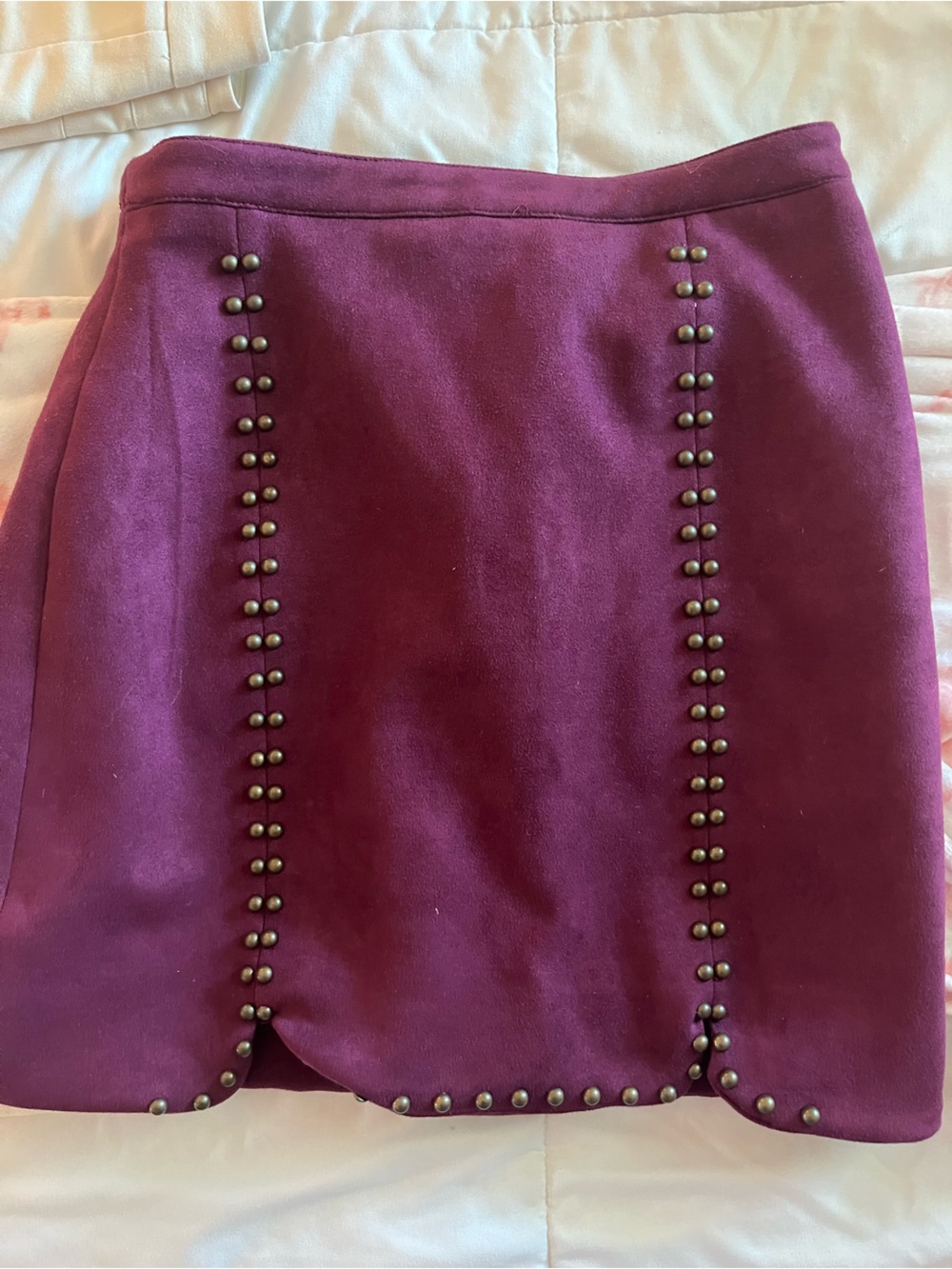 Women’s Stud-Trim Bodycon Skirt - Deep Berry